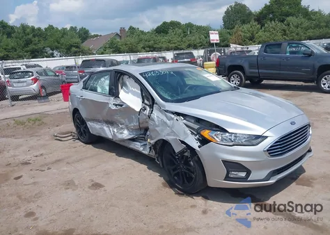 2019 Ford Fusion Se z USA, uszkodzony, nr VIN 3FA6P0HDXKR230151